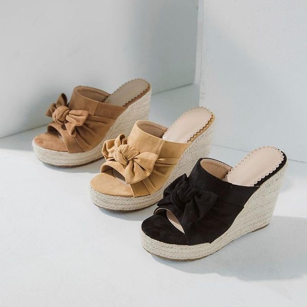 big size 34-43 2021 summer fashion women solid platform heel sandals 3 colors, Black
big size 34-43 2021 summer fashion women solid platform heel sandals 3 colors, Black