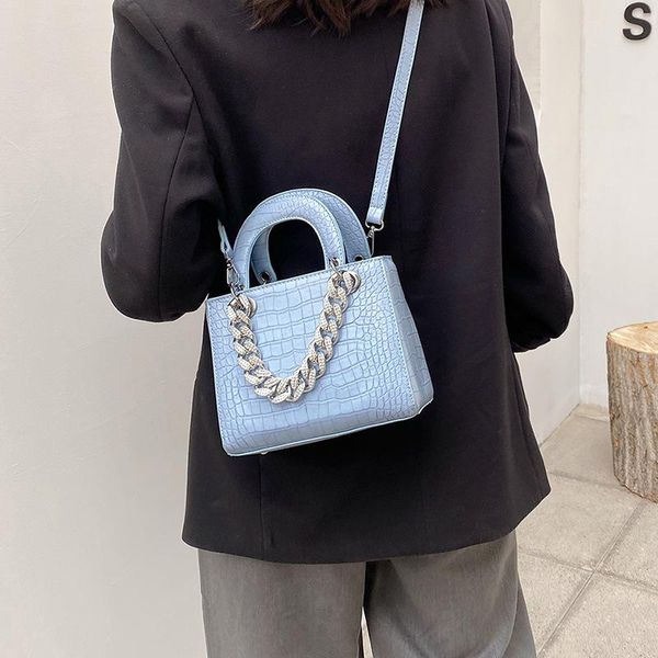evening bags female bag 2021 net celebrity same style fashionable foreign portable small square texture messenger
evening bags female bag 2021 net celebrity same style fashionable foreign portable small square texture messenger