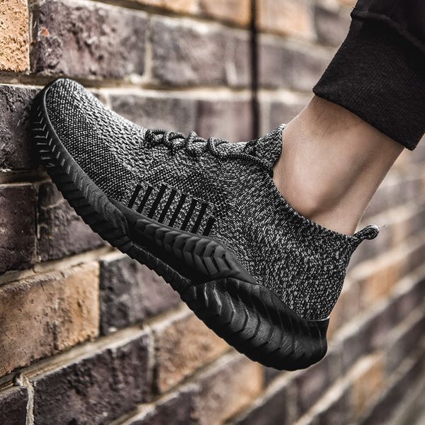 2022 fashion fly knit womens mens running shoes outdoor jogging sports trainers sneakers black olive gray orange size eur 37-45 code: lx28-1
2022 fashion fly knit womens mens running shoes outdoor jogging sports trainers sneakers black olive gray orange size eur 37-45 code: lx28-1