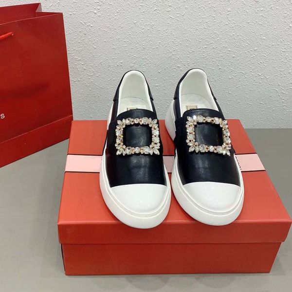 luxurys designer shoes crysta buckle sneaker low casual shoe women treaded rubber outsole printed calf leather classic trainers 05, Black
luxurys designer shoes crysta buckle sneaker low casual shoe women treaded rubber outsole printed calf leather classic trainers 05, Black