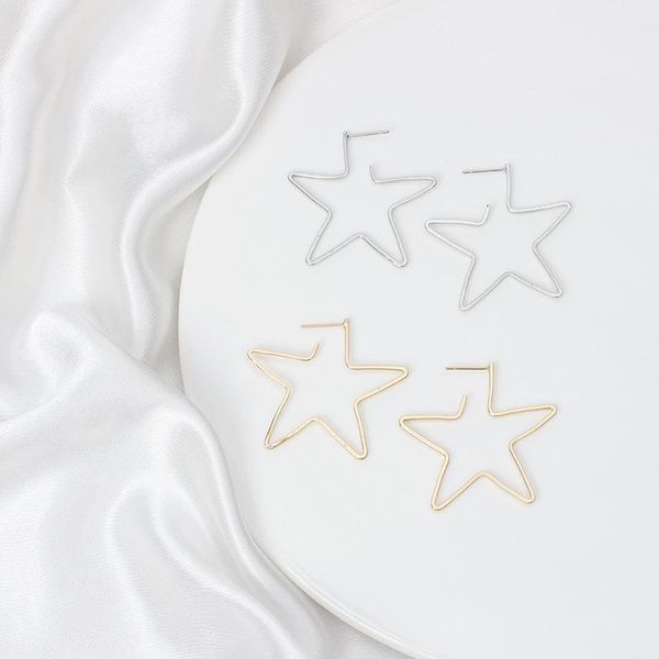 stud european and american fashion hollow big pentagram earrings female personality exaggeration wild accessories 925 sterling silver, Golden;silver
stud european and american fashion hollow big pentagram earrings female personality exaggeration wild accessories 925 sterling silver, Golden;silver