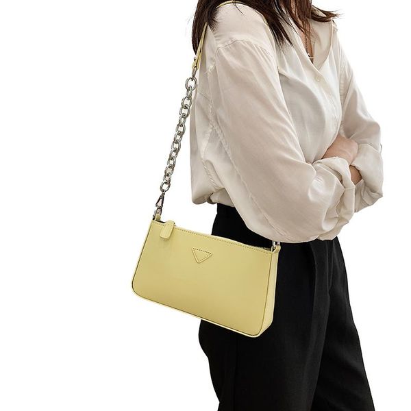 shoulder bags 2021 summer pu leather women's messenger handbags 2 straps retro all-match crossbody one-shoulder small square bag
shoulder bags 2021 summer pu leather women's messenger handbags 2 straps retro all-match crossbody one-shoulder small square bag