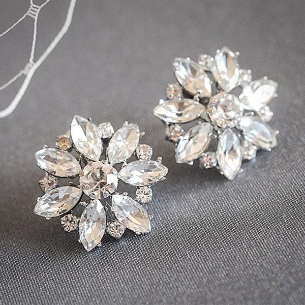 stud round shaped women earring brilliant cubic zirconia clear party daily wear elegant accessories female trendy jewelry, Golden;silver
stud round shaped women earring brilliant cubic zirconia clear party daily wear elegant accessories female trendy jewelry, Golden;silver