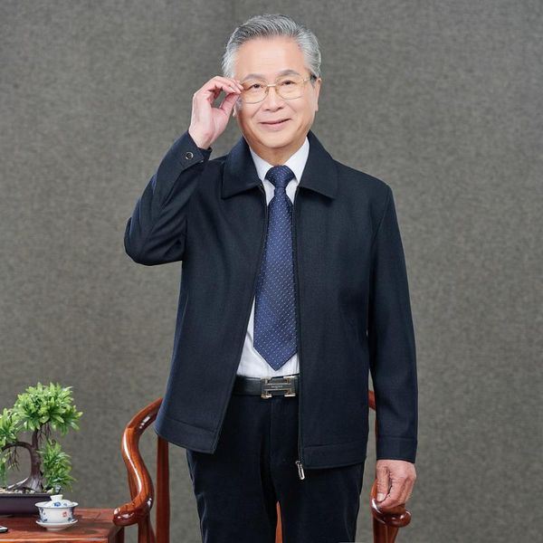 mature men smart business casual jacket spring autumn navy blue black turn down collar long sleeve zip-front basic coat father men's ja, Black;brown
mature men smart business casual jacket spring autumn navy blue black turn down collar long sleeve zip-front basic coat father men's ja, Black;brown