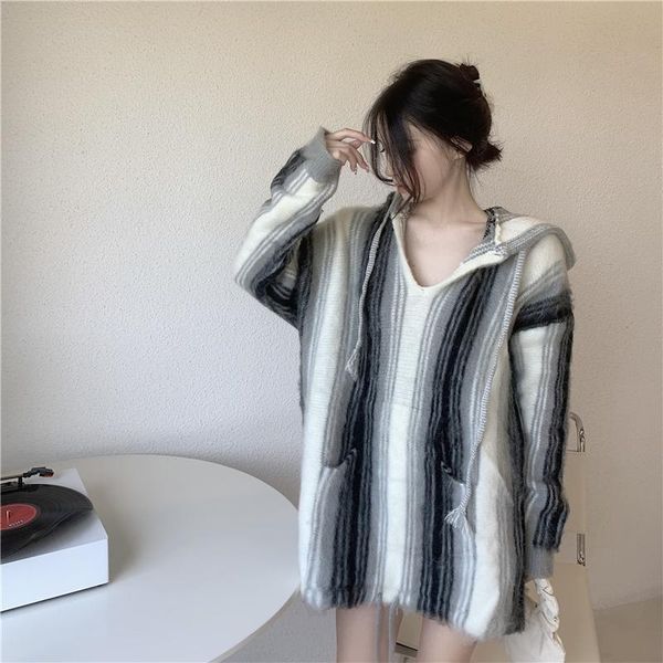 women's sweaters stylish high-quality loose gradient color hooded mohair sweater oversized o-neck knitting pullover women casual, White;black
women's sweaters stylish high-quality loose gradient color hooded mohair sweater oversized o-neck knitting pullover women casual, White;black