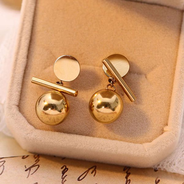 stud net red temperament 2020 new fashion personality versatile metal ball earrings for women, Black
stud net red temperament 2020 new fashion personality versatile metal ball earrings for women, Black