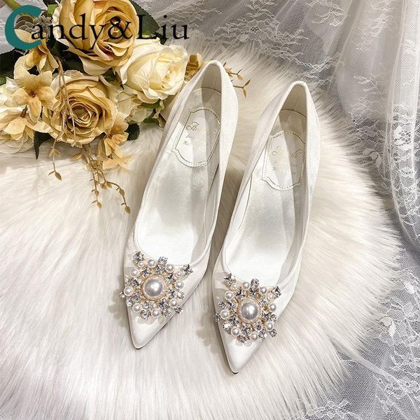 bridesmaid wedding dress bridal shoes 2021 pointed toe thin heel diamond white large size 42 43 women lovely fashion pumps, Black
bridesmaid wedding dress bridal shoes 2021 pointed toe thin heel diamond white large size 42 43 women lovely fashion pumps, Black