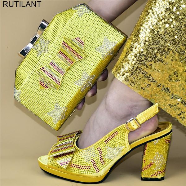 dress shoes latest african wedding italian shoe and bag sets decorated with rhinestone square heel buckle strap woman sandals 2021 summer, Black
dress shoes latest african wedding italian shoe and bag sets decorated with rhinestone square heel buckle strap woman sandals 2021 summer, Black
