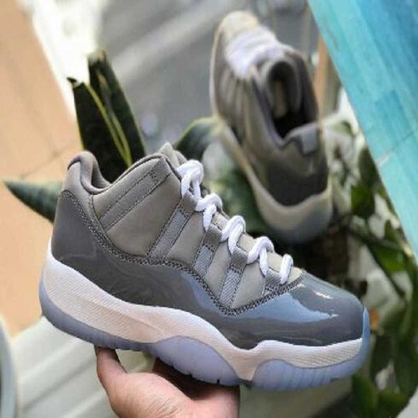 hite bred 11 11s men women jumpman basketball shoes legend blue concord 45 white metallic silver platinum tint sneakers trainer
hite bred 11 11s men women jumpman basketball shoes legend blue concord 45 white metallic silver platinum tint sneakers trainer