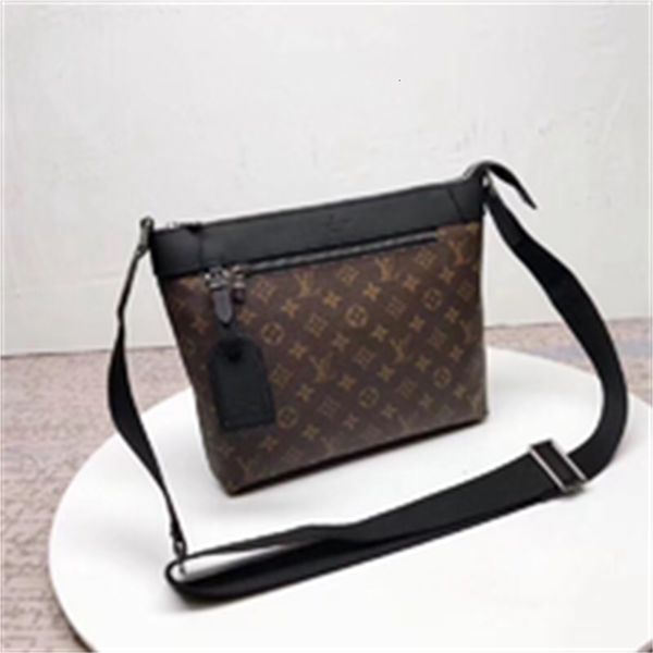 bags brand r bag luxury handles n40003 cross presbyopic bags zipper men's shoulder messenger totes bag body men handbags clutches, Red;black
bags brand r bag luxury handles n40003 cross presbyopic bags zipper men's shoulder messenger totes bag body men handbags clutches, Red;black