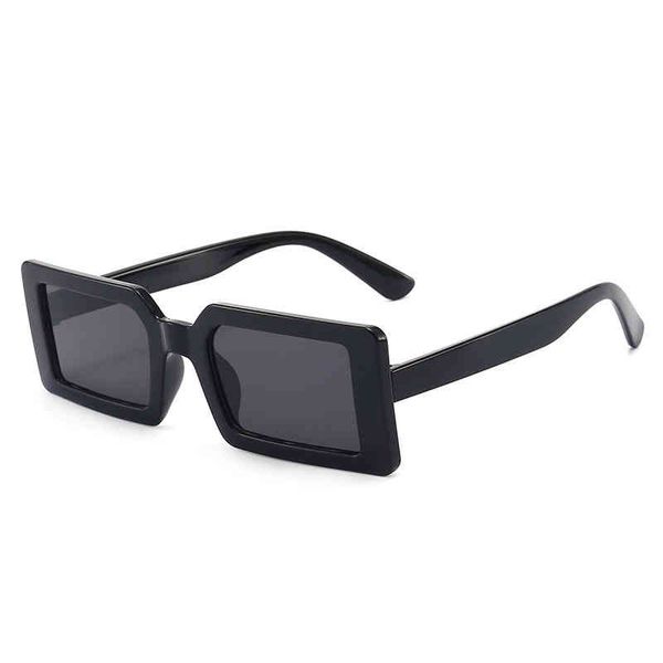 2021 sunglass women fashion square gentlemen brand digner shad eyewear computer street protect eyewear trending glass70u2, White;black
2021 sunglass women fashion square gentlemen brand digner shad eyewear computer street protect eyewear trending glass70u2, White;black