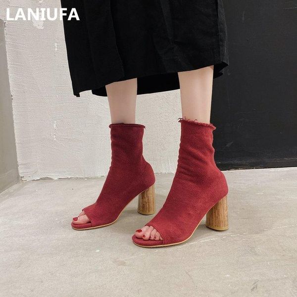 dress shoes 2021 summer women high heels elastic fabric platform peep toe pumps wedding woman mujer, Black
dress shoes 2021 summer women high heels elastic fabric platform peep toe pumps wedding woman mujer, Black