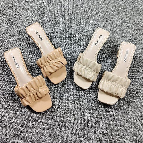slippers high-heeled shoes lady soft rubber flip flops low luxury slides black sandals slipers women square heel comfort hawaiia
slippers high-heeled shoes lady soft rubber flip flops low luxury slides black sandals slipers women square heel comfort hawaiia