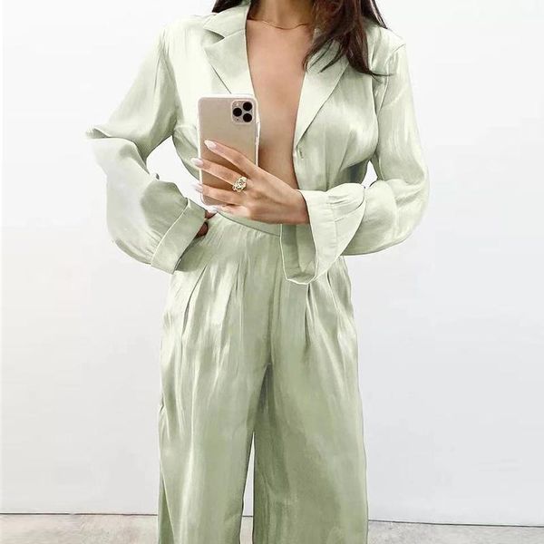 suit women europe and america 2021 autumn winter fashion loose temperament long-sleeved shirt trousers two-piece gym clothing, White;black
suit women europe and america 2021 autumn winter fashion loose temperament long-sleeved shirt trousers two-piece gym clothing, White;black