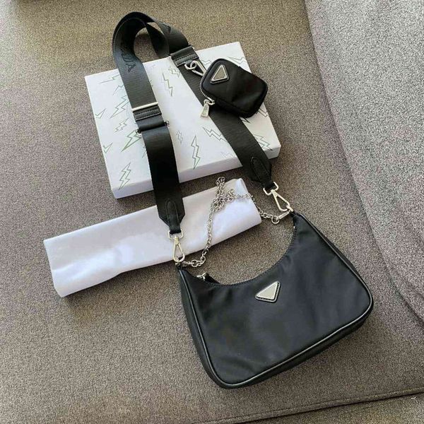women's shoulder bag handbag hobo designers s crossbody uette small size fashion black solid color zipper
women's shoulder bag handbag hobo designers s crossbody uette small size fashion black solid color zipper