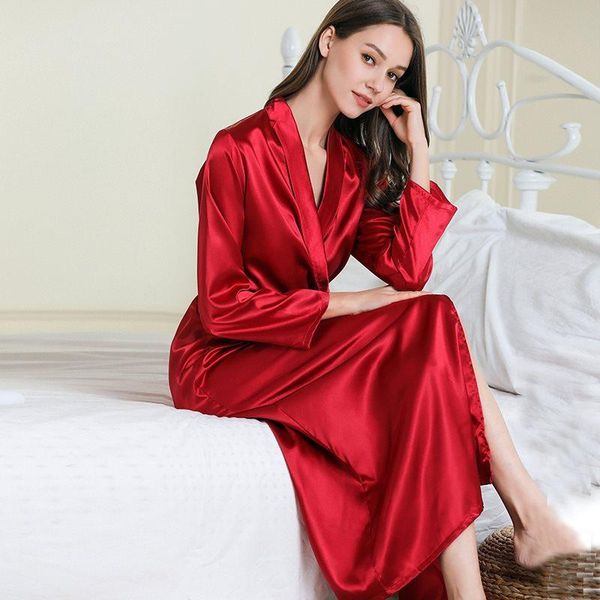women's sleepwear women extra long bathrobe silky satin robe charming lengthened casual sleeved homewear, Black;red
women's sleepwear women extra long bathrobe silky satin robe charming lengthened casual sleeved homewear, Black;red