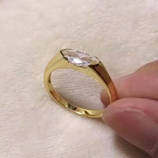 wedding rings caoshi fashion contracted bands for women gold color marquise cz accessories party trendy female delicate jewelry, Slivery;golden
wedding rings caoshi fashion contracted bands for women gold color marquise cz accessories party trendy female delicate jewelry, Slivery;golden