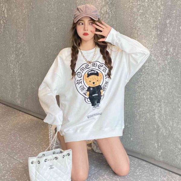 crowe's new ch dark style cartoon bear round neck sweater in autumn and winter 2021 for men women, Black
crowe's new ch dark style cartoon bear round neck sweater in autumn and winter 2021 for men women, Black