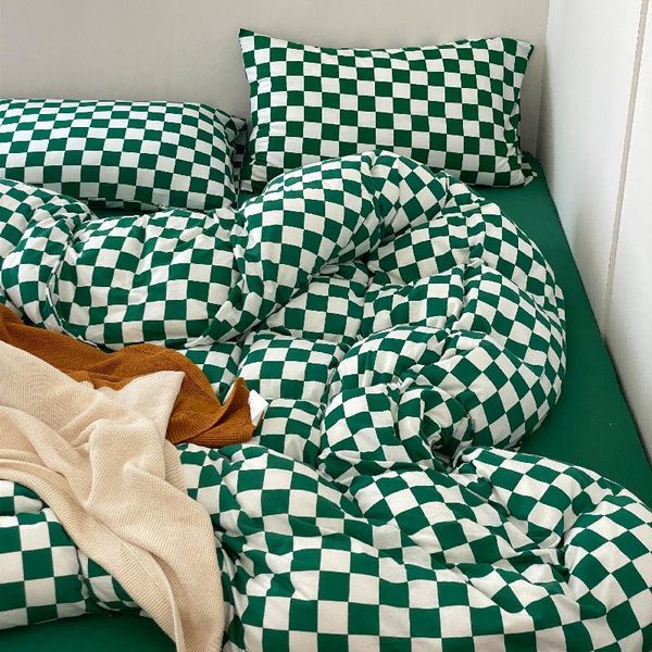 bedding sets knitted cotton four piece set of vintage plaid contrast sheet quilt cover pillowcase room decoration 4-piece
bedding sets knitted cotton four piece set of vintage plaid contrast sheet quilt cover pillowcase room decoration 4-piece