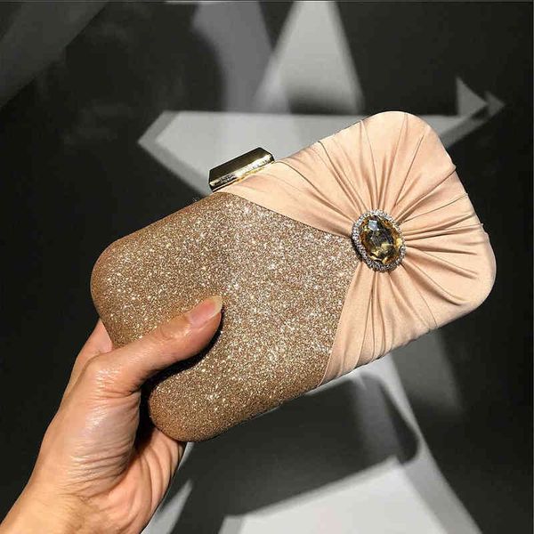 evening bags fashion women evening bags diamonds satin metal day clutches party wedding handbags shoulder chain purse 220314
evening bags fashion women evening bags diamonds satin metal day clutches party wedding handbags shoulder chain purse 220314