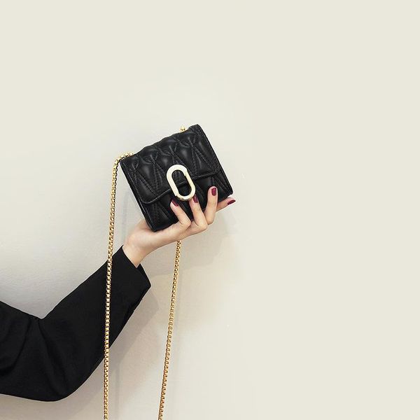 women's shoulder bag luxury metal buckle crossbody fashion black and white handbag retro female's messenger wallet bags
women's shoulder bag luxury metal buckle crossbody fashion black and white handbag retro female's messenger wallet bags