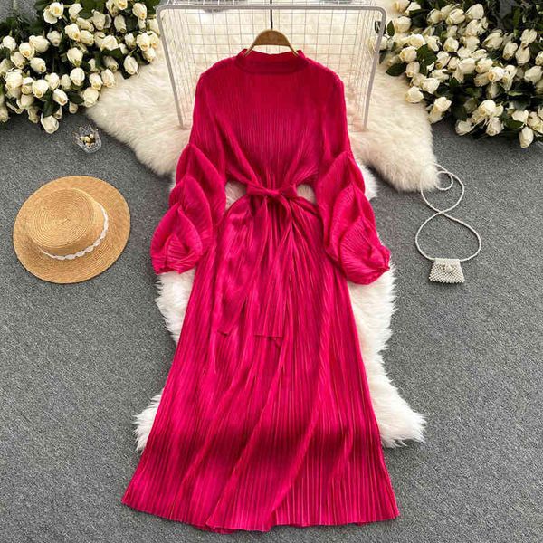 autumn women red/blue/black draped long dress vintage stand collar puff sleeve high waist pleated vestidos female robe 2021 new y1204, Black;gray
autumn women red/blue/black draped long dress vintage stand collar puff sleeve high waist pleated vestidos female robe 2021 new y1204, Black;gray
