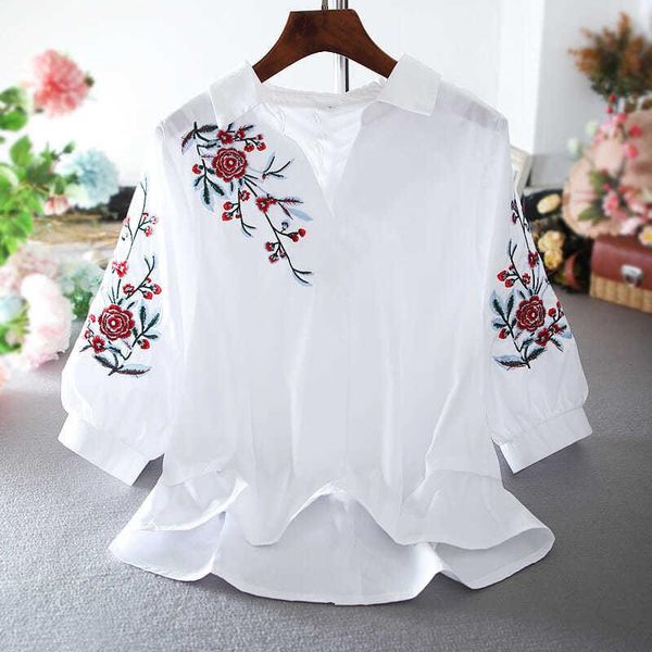 women's blouses & shirts vintage embrodery women blouse summer 2021 v-neck half sleeved loose elegant female pulls outwear, White
women's blouses & shirts vintage embrodery women blouse summer 2021 v-neck half sleeved loose elegant female pulls outwear, White