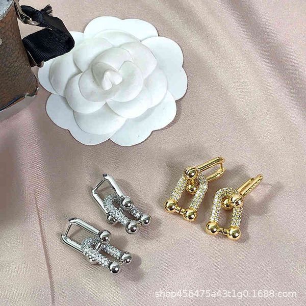 studs earrings advanced feeling diamond inlaid double section u-shaped temperament female ins cool wind zircon anti allergy, Golden;silver
studs earrings advanced feeling diamond inlaid double section u-shaped temperament female ins cool wind zircon anti allergy, Golden;silver