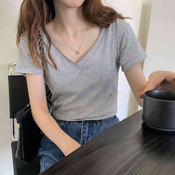 white shirt, loose croean style ladies'short sleeves, summer student with cleavage v cotton t-shirt
white shirt, loose croean style ladies'short sleeves, summer student with cleavage v cotton t-shirt