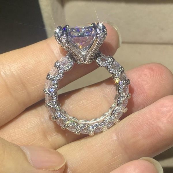 cluster rings classical fashion jewelry 925 sterling silver big oval cut white 5a cubic zircon party women wedding engagement bridal ring gi, Golden;silver
cluster rings classical fashion jewelry 925 sterling silver big oval cut white 5a cubic zircon party women wedding engagement bridal ring gi, Golden;silver