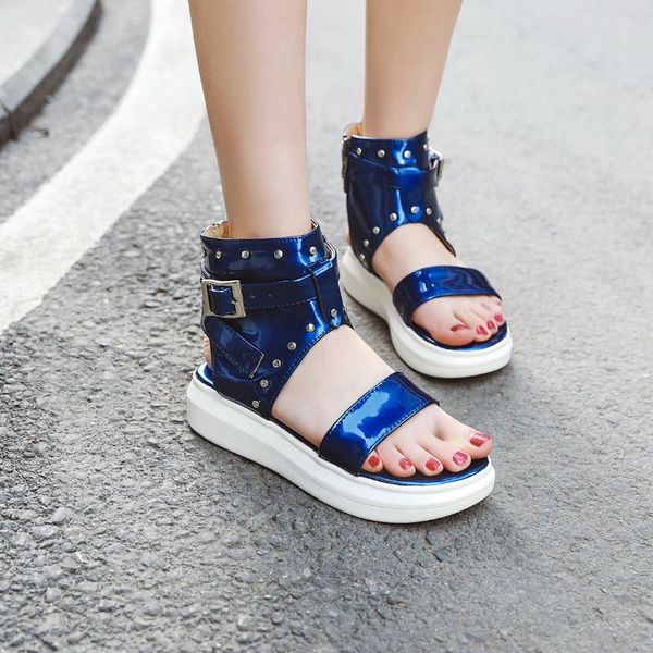 fashion sandals women 2021 summer simple casual blue rivet comfortable platform large size 34-43 dress shoes, Black
fashion sandals women 2021 summer simple casual blue rivet comfortable platform large size 34-43 dress shoes, Black