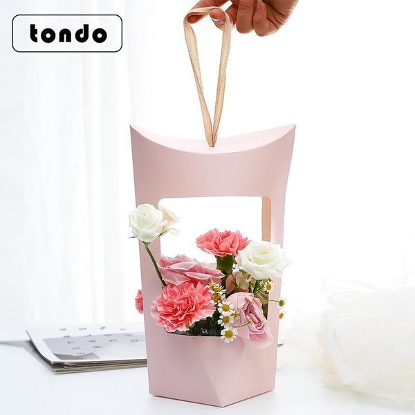 gift wrap 2pcs teacher's day flower packaging korean moon boat portable box folding solid color small empty
gift wrap 2pcs teacher's day flower packaging korean moon boat portable box folding solid color small empty