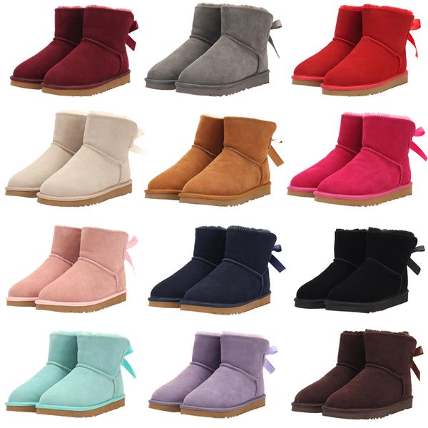 2022 fur snow luxury designer women winter boots leather classic kneel half long ankle black grey chestnut coffee warm bailey bow womens
2022 fur snow luxury designer women winter boots leather classic kneel half long ankle black grey chestnut coffee warm bailey bow womens