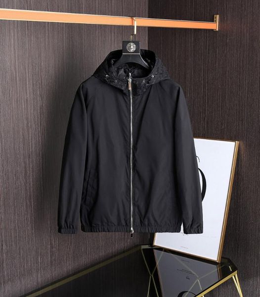 men's jackets 2021 early autumn men's est zipper hooded jacket windbreaker high-end atmospheric baseball uniform fashion single pro, Black;brown
men's jackets 2021 early autumn men's est zipper hooded jacket windbreaker high-end atmospheric baseball uniform fashion single pro, Black;brown