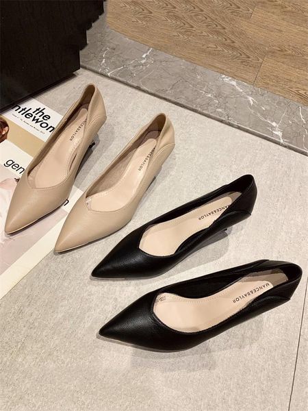 dress shoes simple solid color pointed toe shallow mouth women's spring and autumn fashion all-match comfortable high heels, Black
dress shoes simple solid color pointed toe shallow mouth women's spring and autumn fashion all-match comfortable high heels, Black