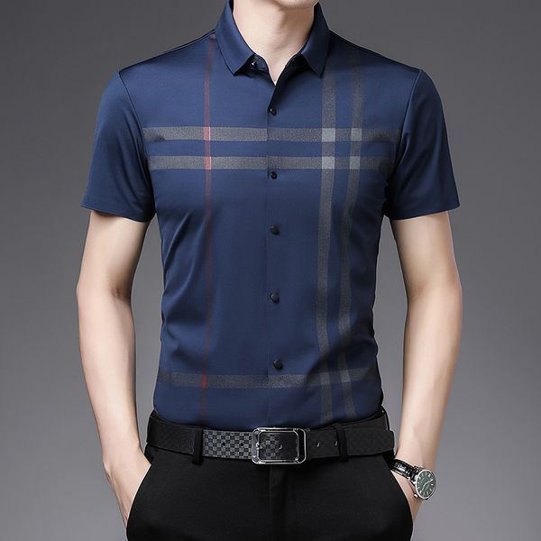2021 summer men's Short Sleeve Shirt Men's Plaid business casual shirt middle age loose top fashion, White;black
2021 summer men's Short Sleeve Shirt Men's Plaid business casual shirt middle age loose top fashion, White;black