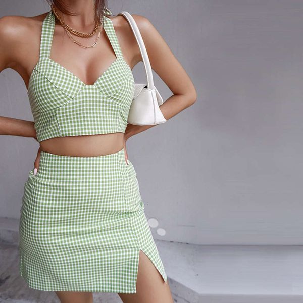 fashionable high waisted plaid skirt short summer halter vest suit women's wear, Black;gray
fashionable high waisted plaid skirt short summer halter vest suit women's wear, Black;gray