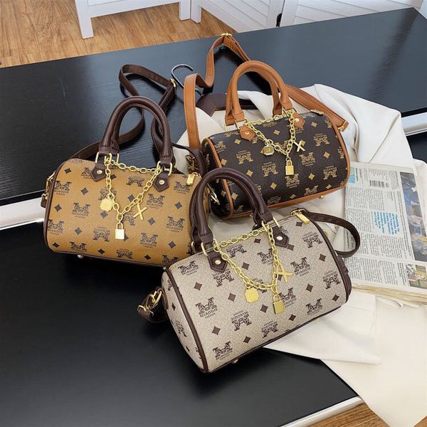 bag women 2021 fashion retro print versatile messenger shoulder boston pillow bag luxuryss designerss yw
bag women 2021 fashion retro print versatile messenger shoulder boston pillow bag luxuryss designerss yw