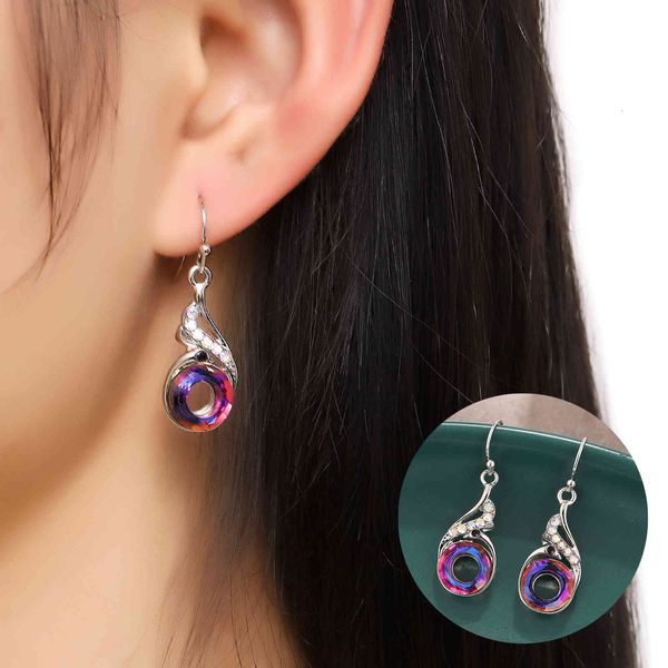 2021 new earrings colorful crystal peacock gradient earrings geometric round color earrings, Golden
2021 new earrings colorful crystal peacock gradient earrings geometric round color earrings, Golden