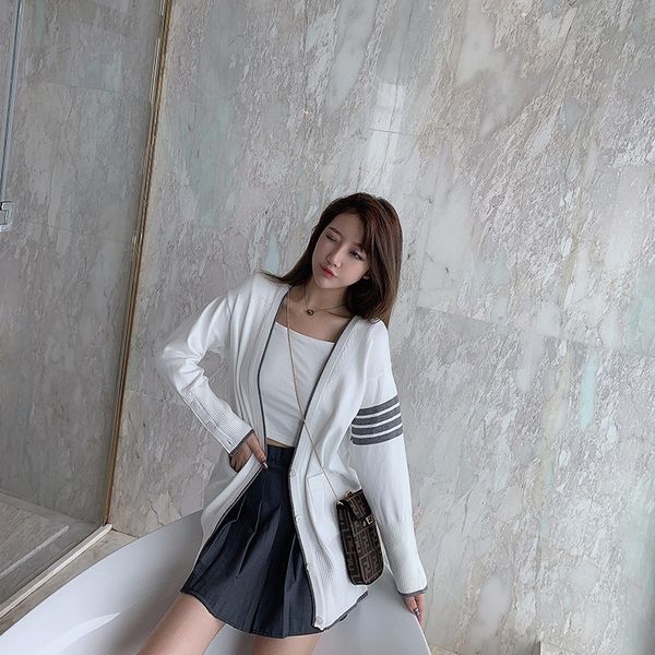 men's and women's 2021 spring autumn new cardigan medium long loose tb coat college style versatile sweater top, White;black
men's and women's 2021 spring autumn new cardigan medium long loose tb coat college style versatile sweater top, White;black