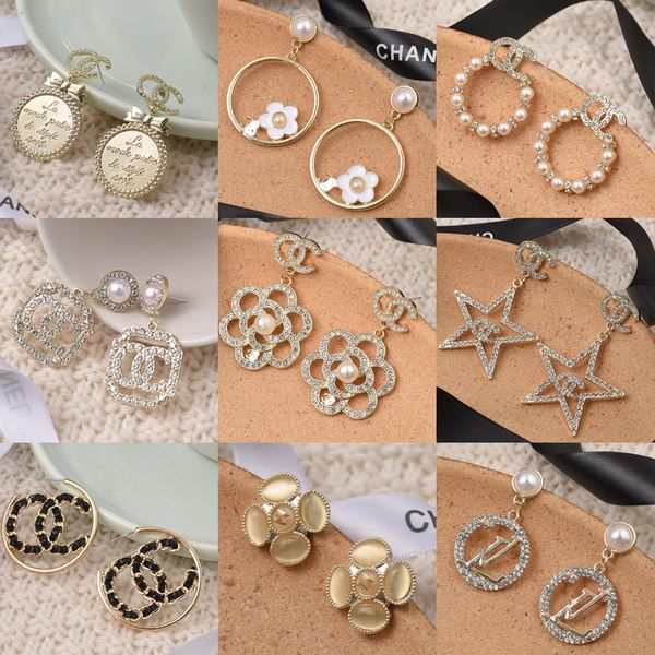20color 18k gold plated s925 silver brand designers letters stud geometric luxury women rhinestone pearl earring for wedding party jewerlry, Golden;silver
20color 18k gold plated s925 silver brand designers letters stud geometric luxury women rhinestone pearl earring for wedding party jewerlry, Golden;silver