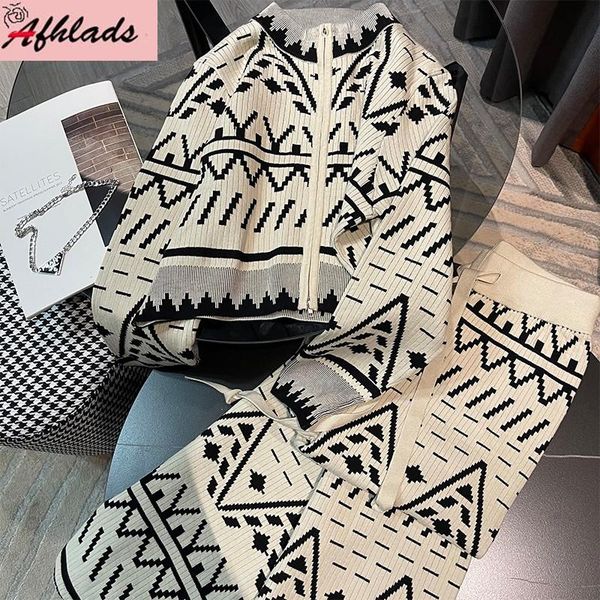 women's tracksuits knitted casual tracksuit outfits autumn female long sleeved jacket + pants geometric printing women loose two-piece, Gray
women's tracksuits knitted casual tracksuit outfits autumn female long sleeved jacket + pants geometric printing women loose two-piece, Gray