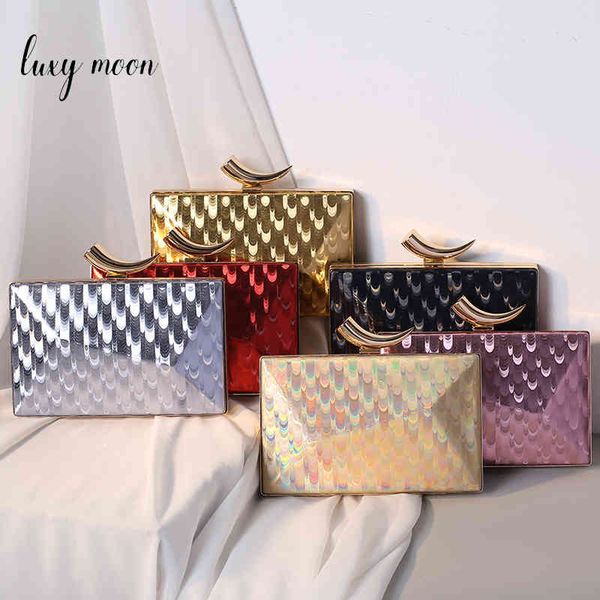 women's bag luxury designer handbags horns metal shape clutch purses evening bag female chains bags inclined shoulder zd2157
women's bag luxury designer handbags horns metal shape clutch purses evening bag female chains bags inclined shoulder zd2157