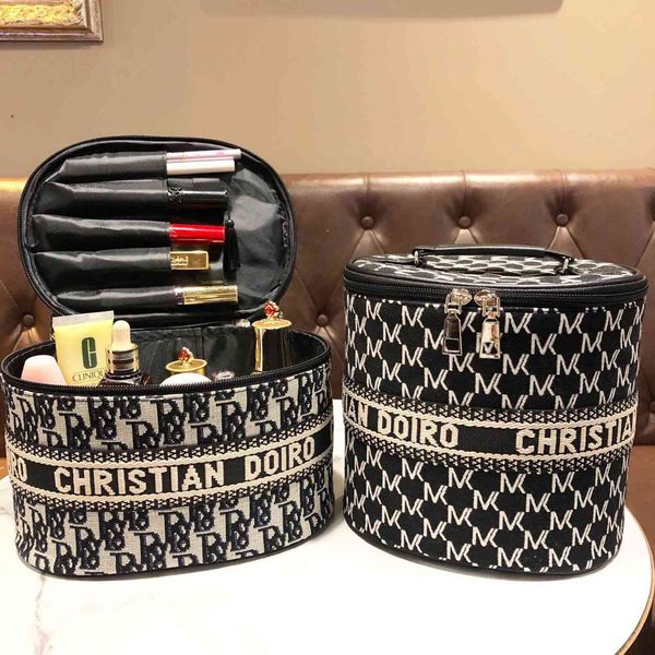 Handbag Black and White Letter Shaped Cosmetic Bag Portable Cylinder Fashion Large Capacity Travel Skin Care Storage Wash, Black;red
Handbag Black and White Letter Shaped Cosmetic Bag Portable Cylinder Fashion Large Capacity Travel Skin Care Storage Wash, Black;red
