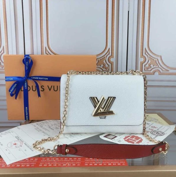 body brand designer luxury 4u6t m50281 twist denim medium handbag female bag handbags iconic handles shoulder bags totes cross bag clutc
body brand designer luxury 4u6t m50281 twist denim medium handbag female bag handbags iconic handles shoulder bags totes cross bag clutc