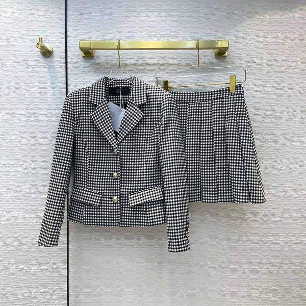 two piece dress women suit elegant pleated plaid skirt coat fashion jacket jackets blazer, White
two piece dress women suit elegant pleated plaid skirt coat fashion jacket jackets blazer, White
