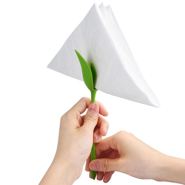 napkin rings 1/4/6pcs plastic holder household gathering paper towel roll flower buds serviette decoration table arrangements
napkin rings 1/4/6pcs plastic holder household gathering paper towel roll flower buds serviette decoration table arrangements