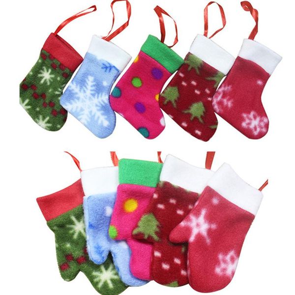 christmas decorations 5pcs socks glove silverware holder stockings candy gift bag table decoration tree hanging ornament for home festival
christmas decorations 5pcs socks glove silverware holder stockings candy gift bag table decoration tree hanging ornament for home festival