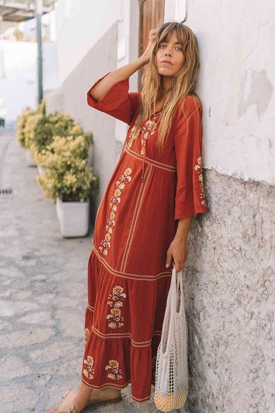 women's swimwear bohemian vintage long women embroidery flower holiday maxi pareos fashion 2021 summer cotton vestidos femme unlv, White;black
women's swimwear bohemian vintage long women embroidery flower holiday maxi pareos fashion 2021 summer cotton vestidos femme unlv, White;black