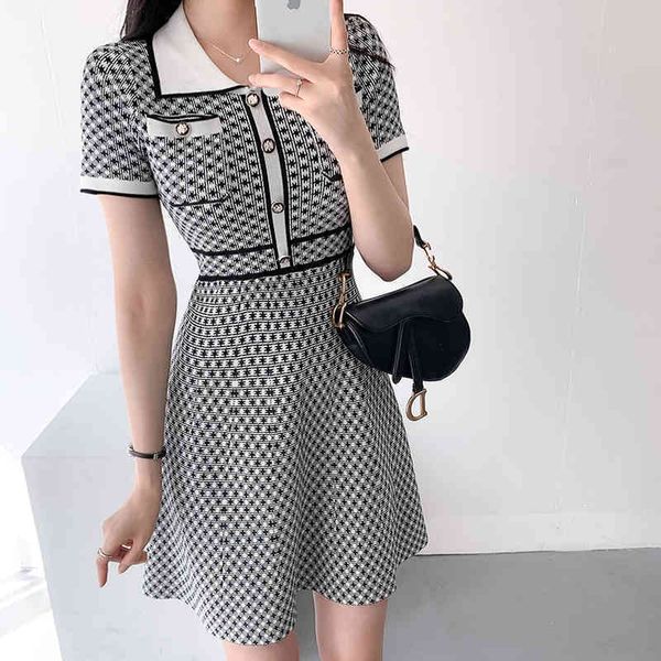dress chic korean knitted women vintage summer short sleeve mini es slim elegant sweater, Black;gray
dress chic korean knitted women vintage summer short sleeve mini es slim elegant sweater, Black;gray